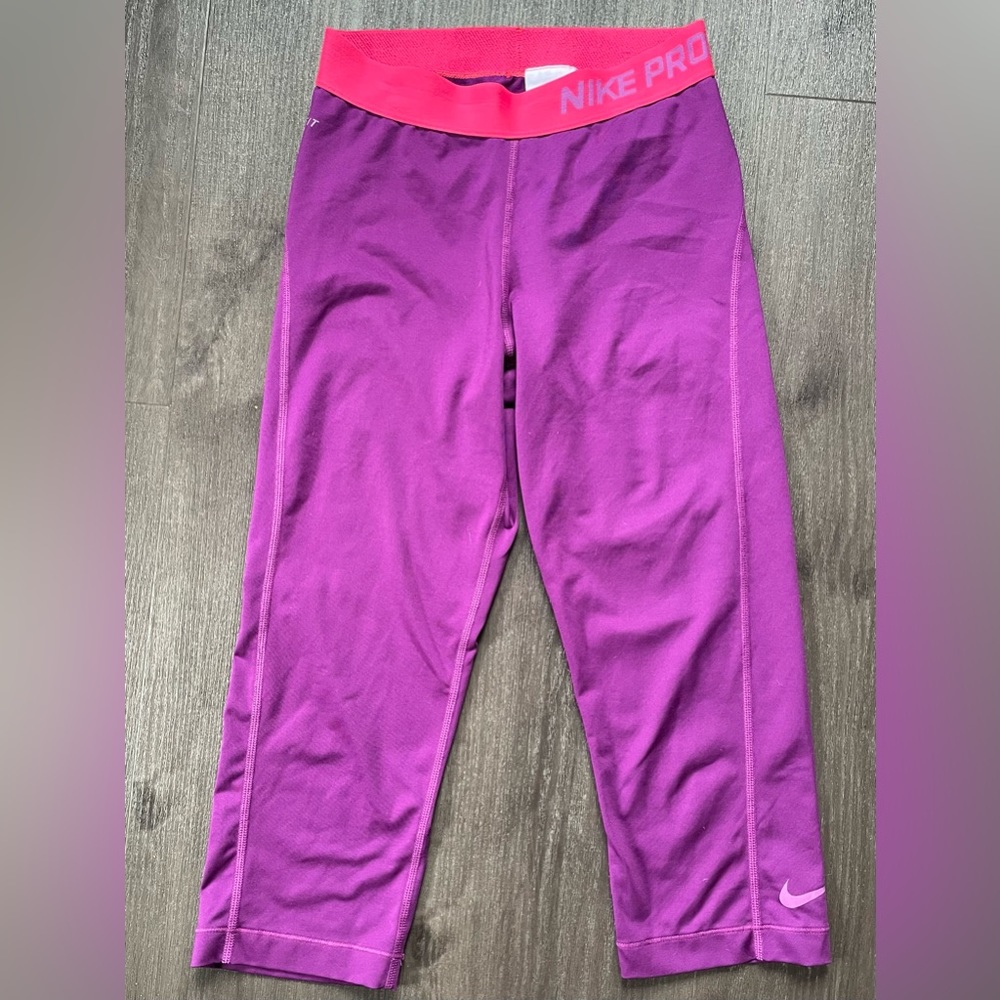 Nike Pro Women’s Compression Legging